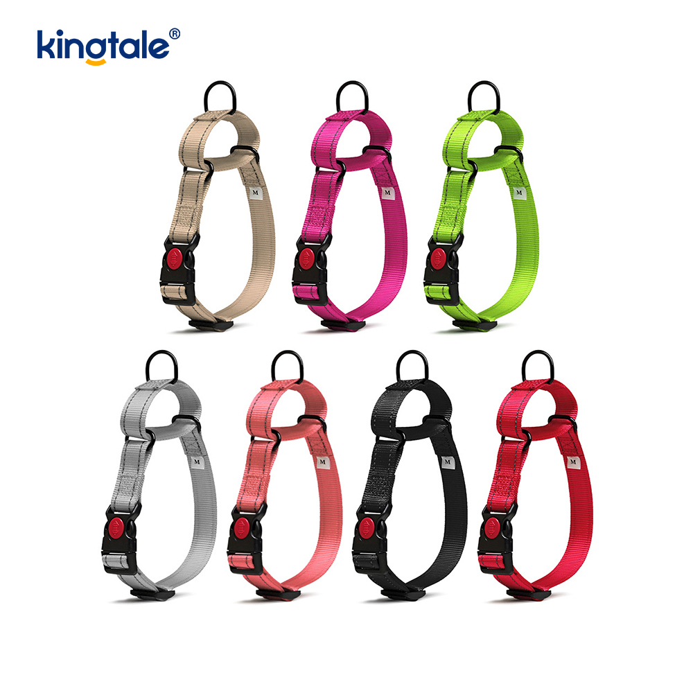 Ningún cuello de perro de nylon ajustable reflexivo de la martingala del tirón para los perros S M A L L