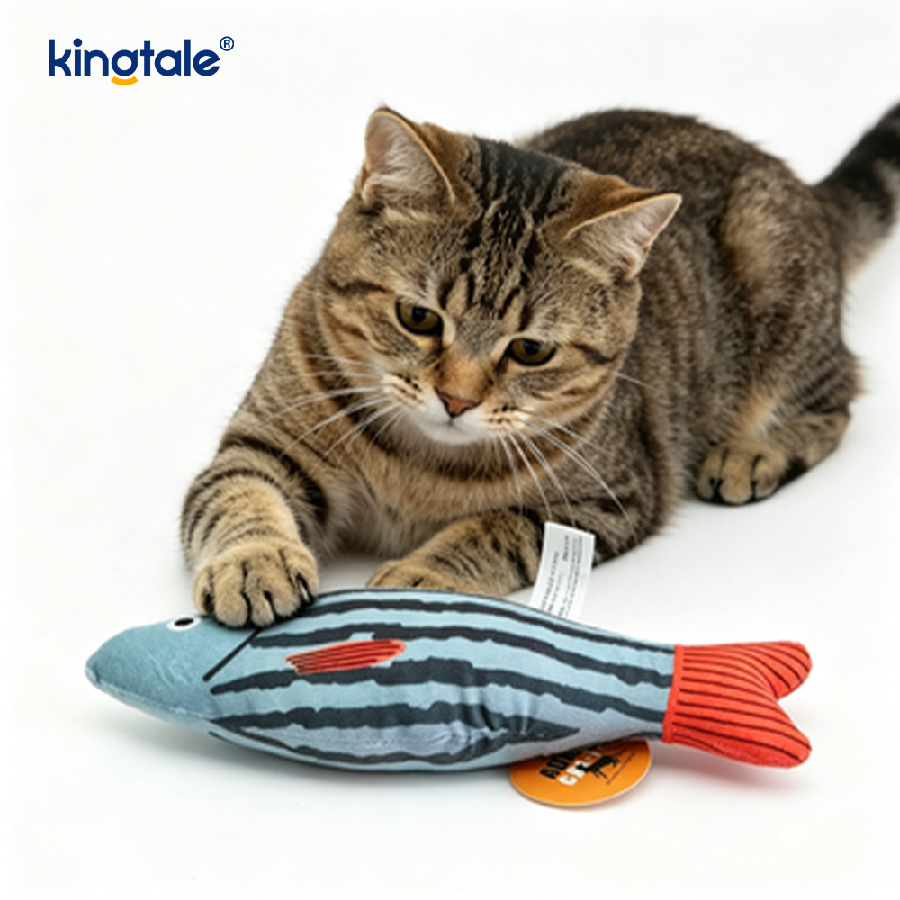 Juguetes para gatos con hierba gatera, duraderos y chirriantes, con varios peces realistas