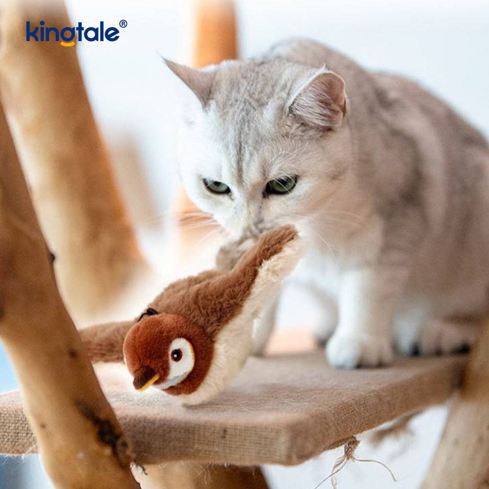 Peluche, pájaro realista/juguete eléctrico recargable para gatos que emite sonidos cuando se le da una palmadita
